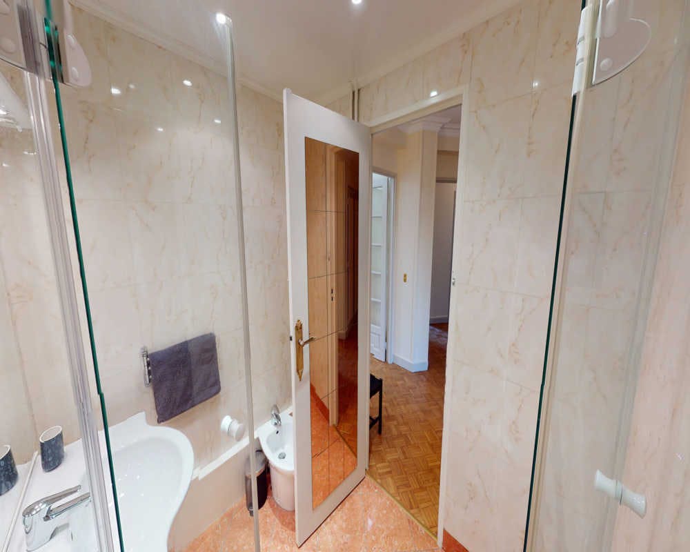 Single room Paris, 13m² — photo 21