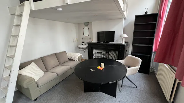 Private room in Rue Veydt, Ixelles (1495428) room image 1
