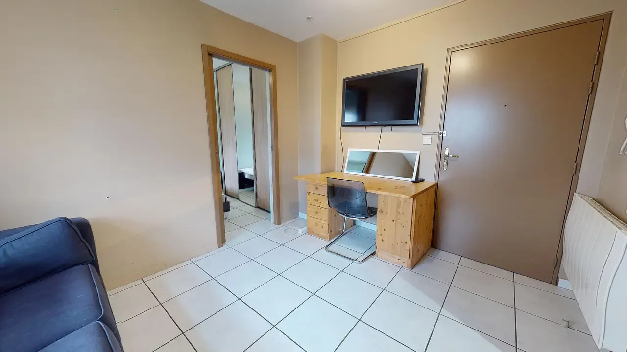 1-Bedroom Apartment in Rue Lavoisier, Lyon (1495429) ROOM 2