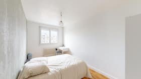 Отдельная комната сдается в аренду за 430 € в месяц в Orléans, Place du Bois
