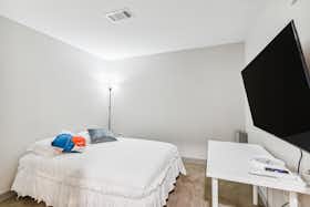 Privé kamer te huur voor $865 per maand in Kansas City, W 11th St