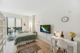 私人房间 正在以 $1,277 的月租出租，其位于 Washington, D.C., Clifton St NW
