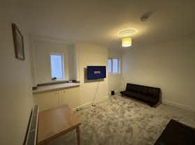 Shared room for rent for £571 per month in Nottingham, Fletcher Road