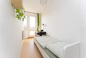 私人房间 正在以 €640 的月租出租，其位于 Potsdam, Gluckstraße