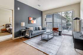 Квартира сдается в аренду за $3,181 в месяц в Oakland, W MacArthur Blvd
