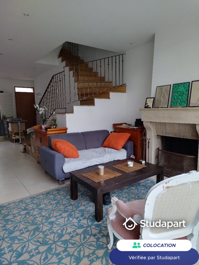 Private room for rent for €730 per month in Colombes, Rue Brassat