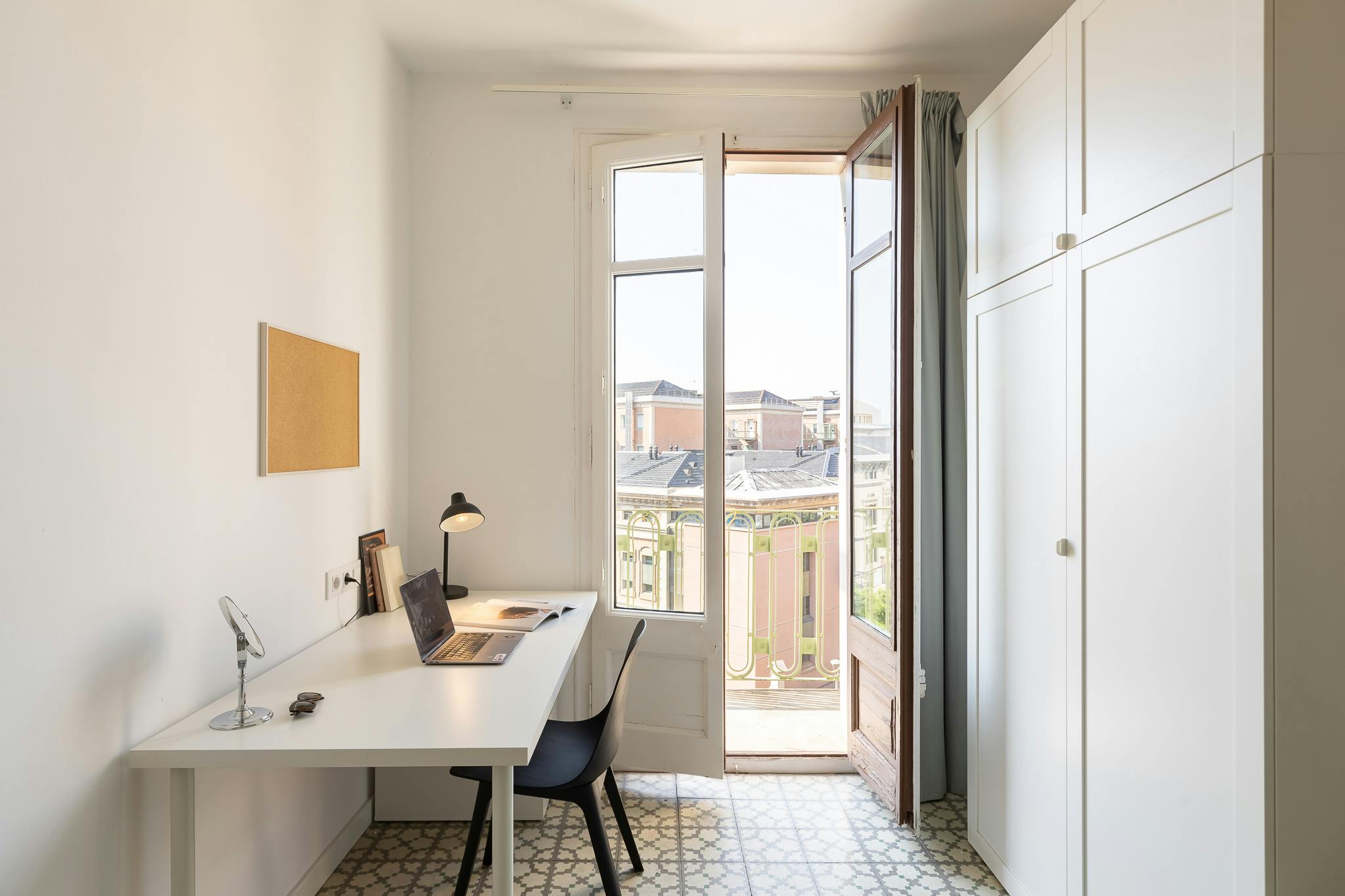 preview gallery tile