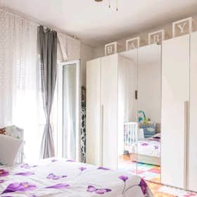 Stanza privata for rent for 600 € per month in Padova, Via Giovanni Antonio Magini