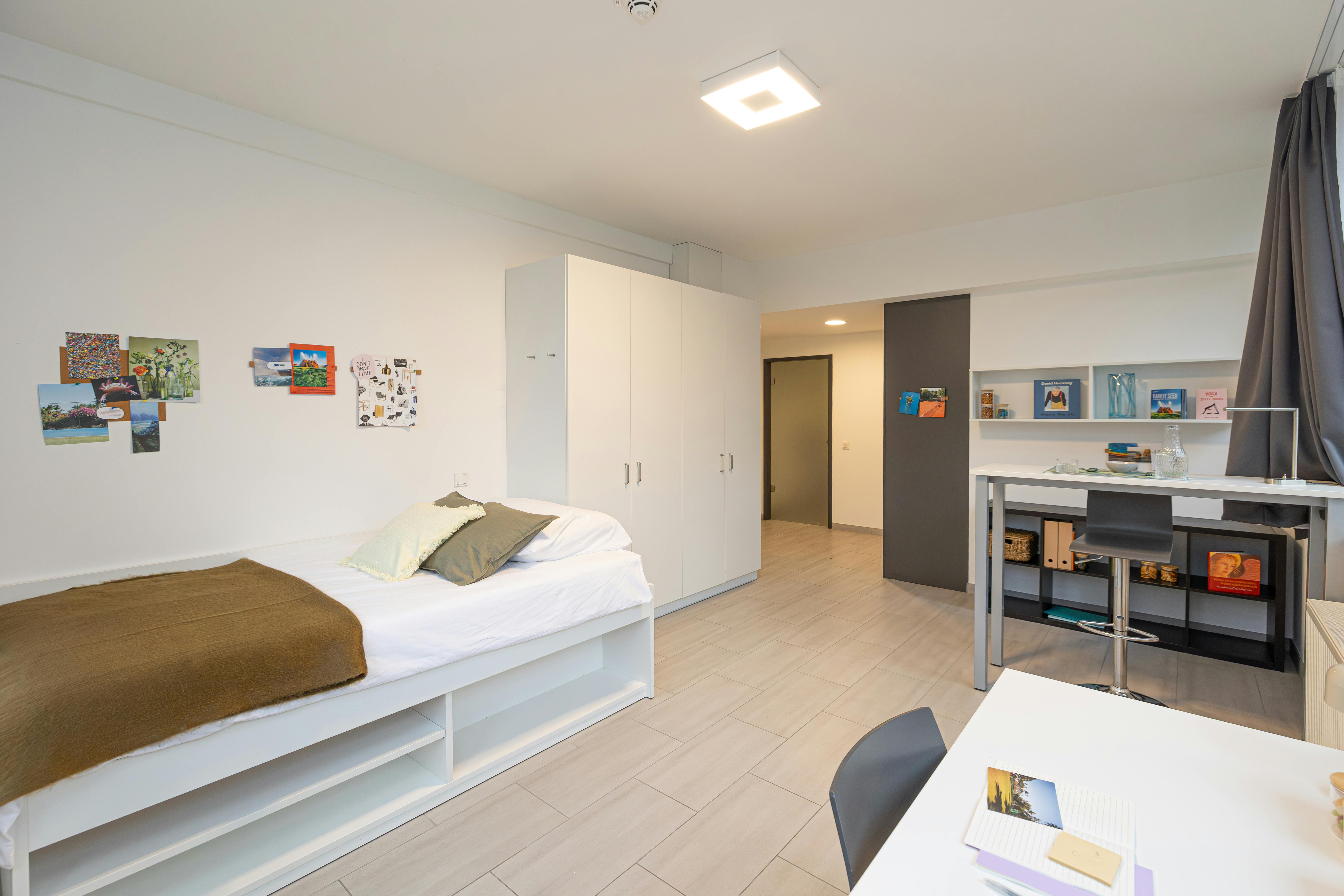 preview gallery tile