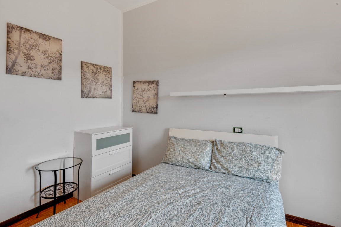 Via Curtatone, Milan preview