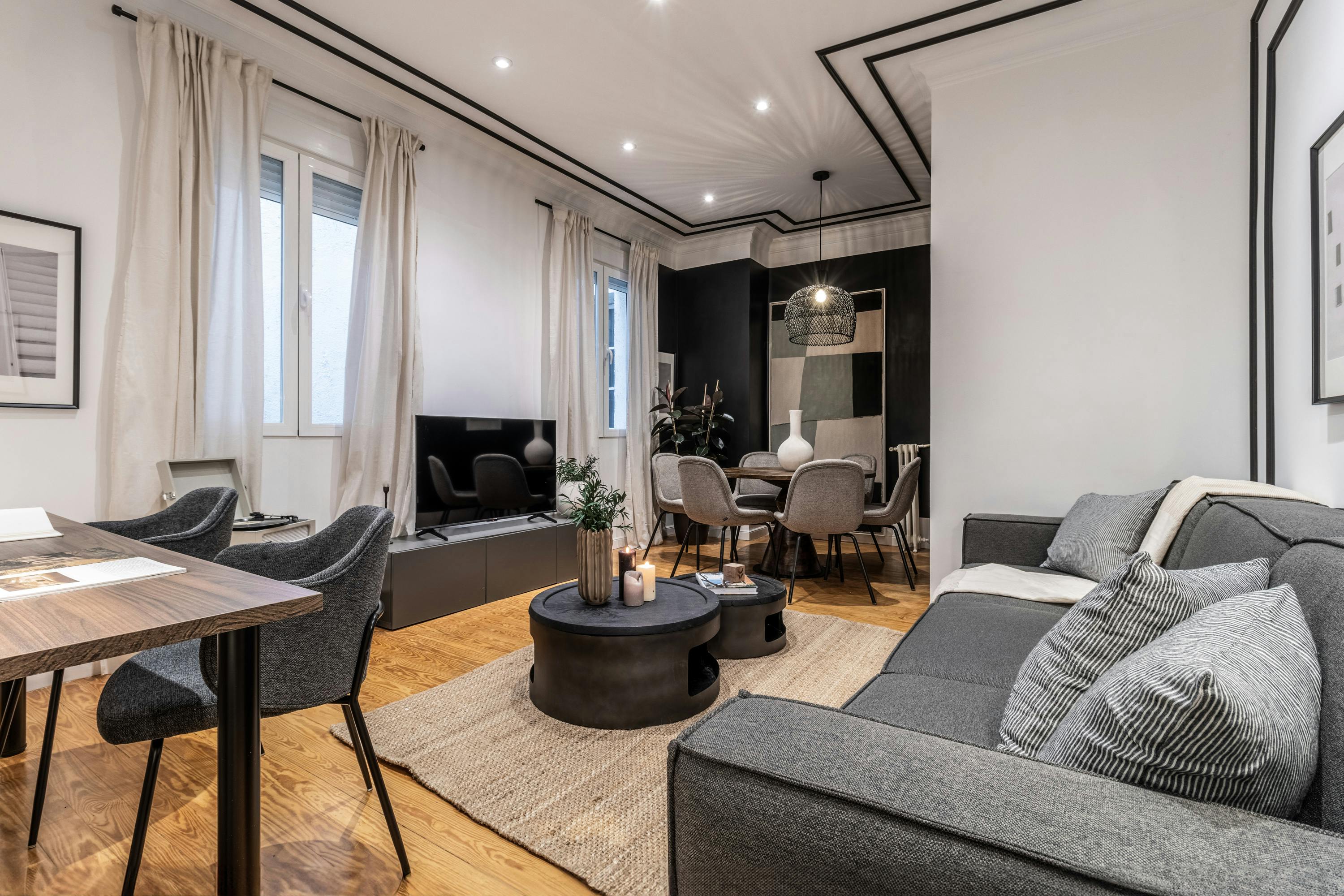 Calle de Ibiza, Madrid preview