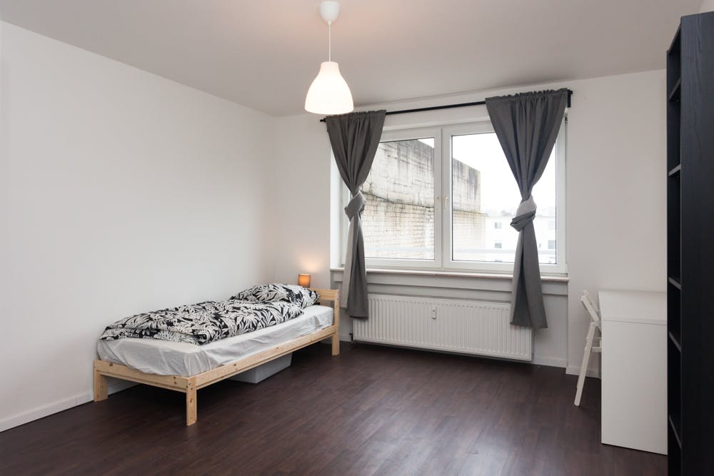 Habitación privada en alquiler por 670 € al mes en Düsseldorf, Karlstraße