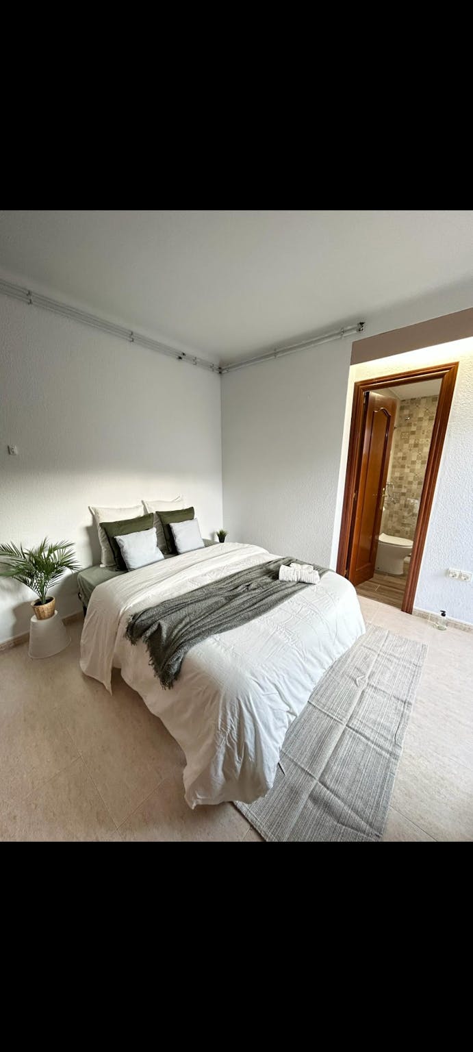 Carrer de les Acàcies, Barcelona preview