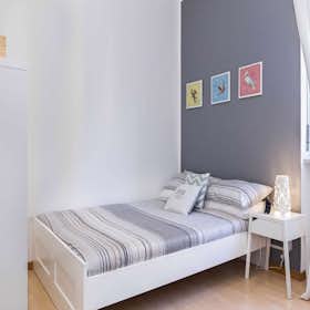 Cameră privată de închiriat pentru 525 EUR pe lună în Cesano Boscone, Via dei Salici