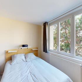 Privé kamer te huur voor € 443 per maand in Grenoble, Rue Henry Dunant