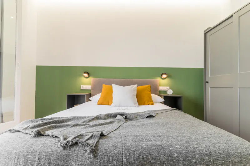 Travessera de Gràcia, Barcelona - in Barcelona