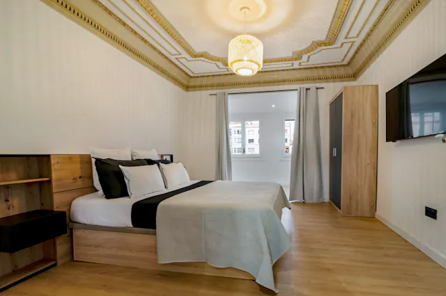 Private room in Passeig de Gràcia, Barcelona (1496499) room image 1