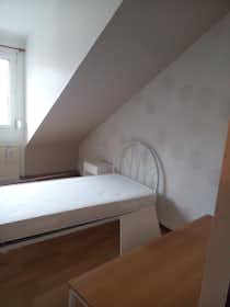 Pokój prywatny do wynajęcia za 400 € miesięcznie w mieście Amiens, Rue de Lannoy