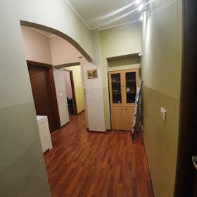 Mehrbettzimmer for rent for 320 € per month in Turin, Via Salassa