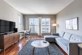 Квартира сдается в аренду за $3,653 в месяц в San Francisco, S Van Ness Ave