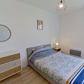 Privé kamer for rent for € 395 per month in Le Havre, Rue Hilaire Colombel