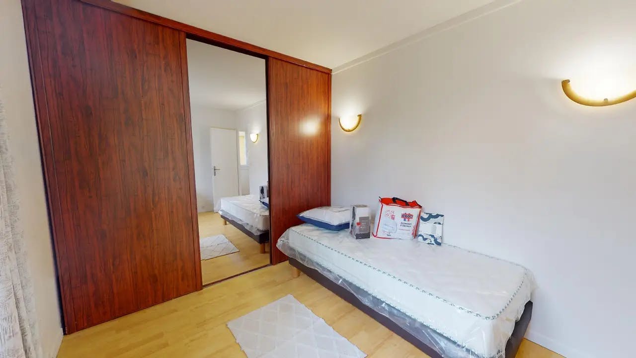 Quarto privado para alugar por € 391 por mês em Saint-Brieuc, Rue Frédéric et Irène Joliot-Curie
