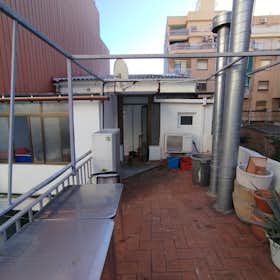 Private room for rent for €490 per month in Barcelona, Carrer de Formentera