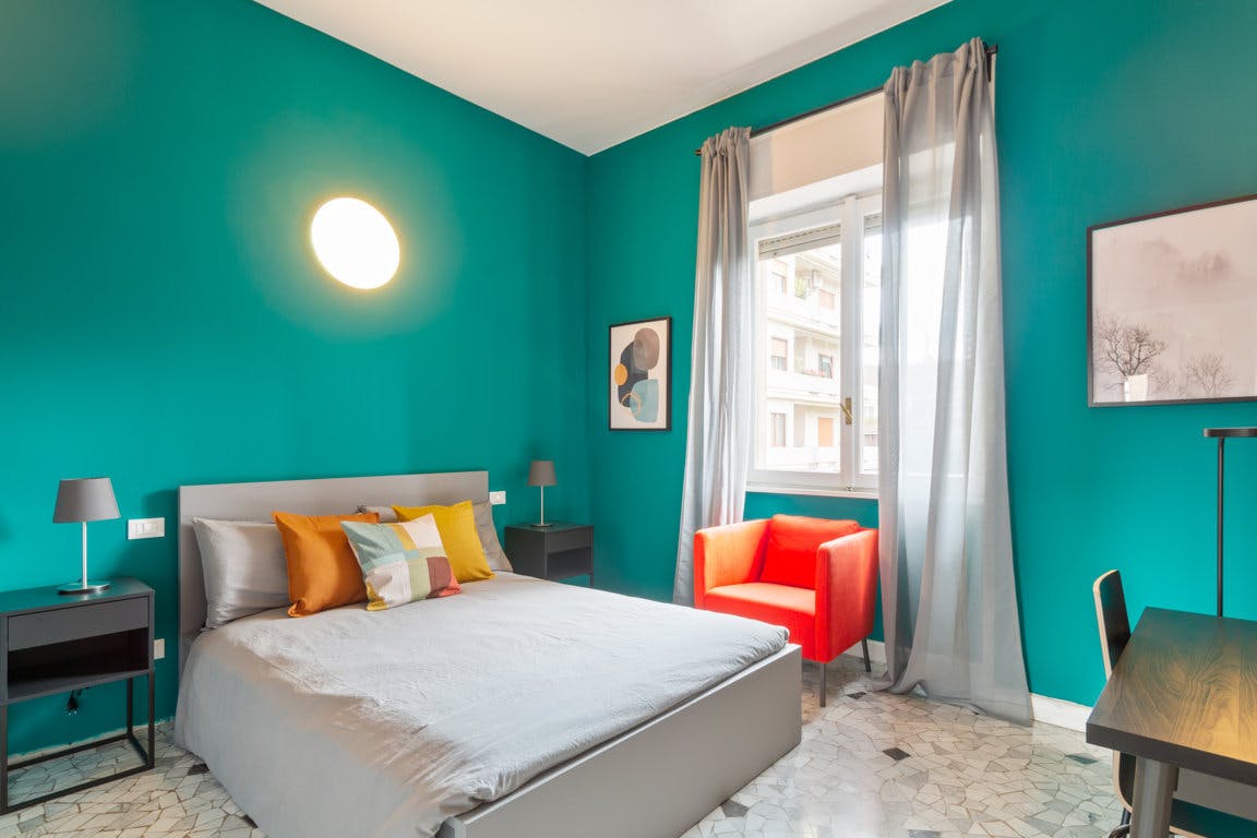 Viale Vittorio Veneto, Milan preview