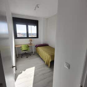 Отдельная комната сдается в аренду за 350 € в месяц в Beniarjó, Calle de la Estación