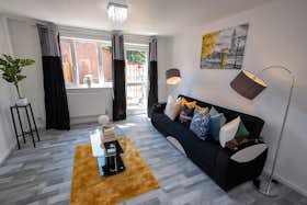 Casa in affitto a 2.994 £ al mese a London, Fleming Way