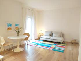 Appartement te huur voor € 1.800 per maand in Düsseldorf, Bilker Allee