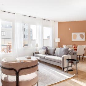 Apartment for rent for €3,816 per month in Barcelona, Gran Via de les Corts Catalanes