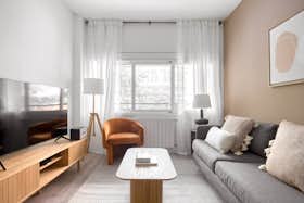 Appartement te huur voor € 1.175 per maand in Barcelona, Carrer de Calàbria