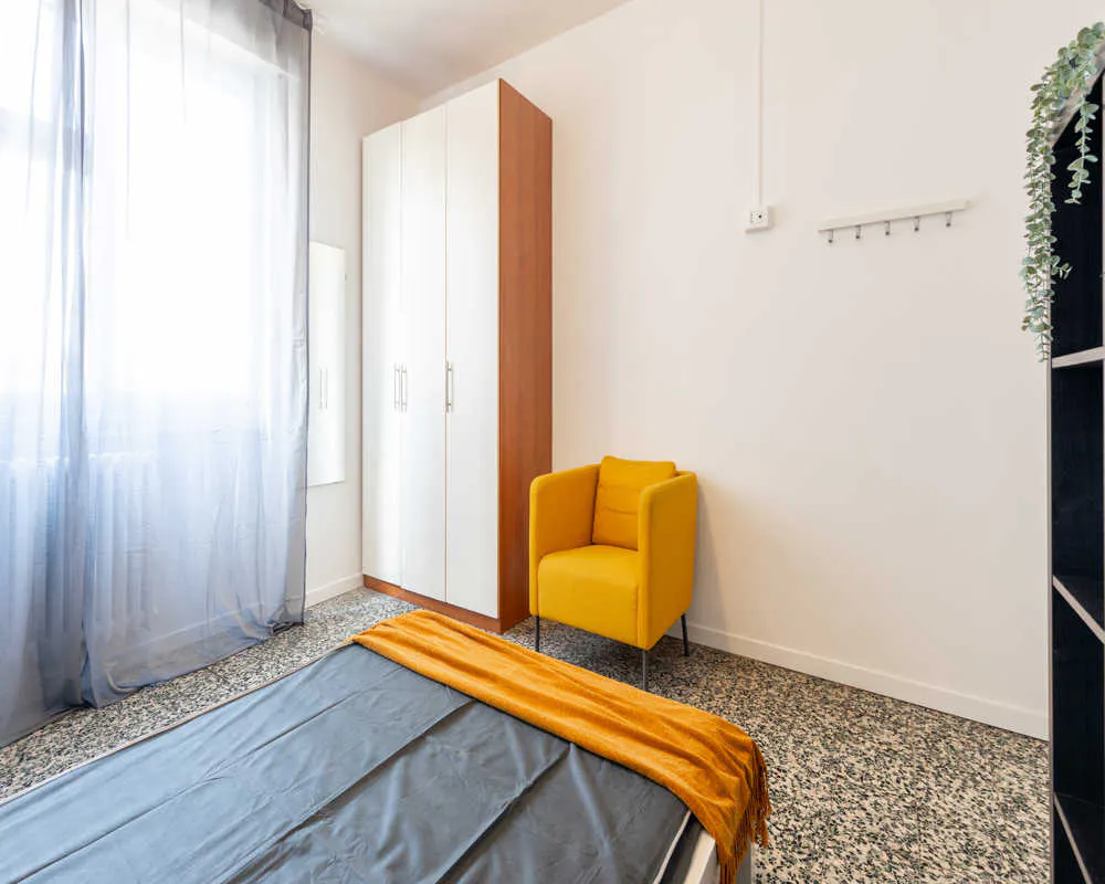 Private room in Via Paolo Maspero, Milan (1496919) ROOM 4