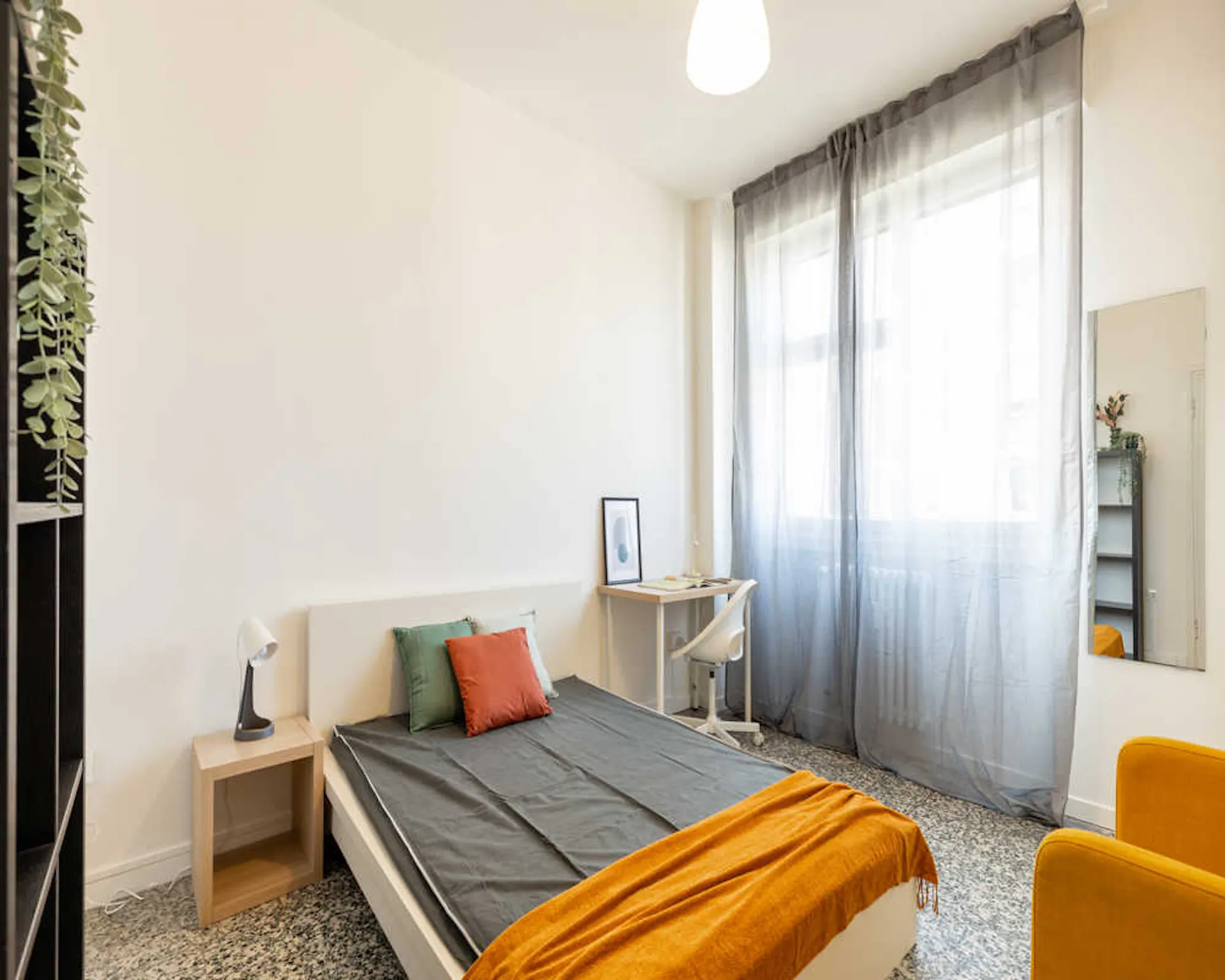 Via Paolo Maspero, Milan preview