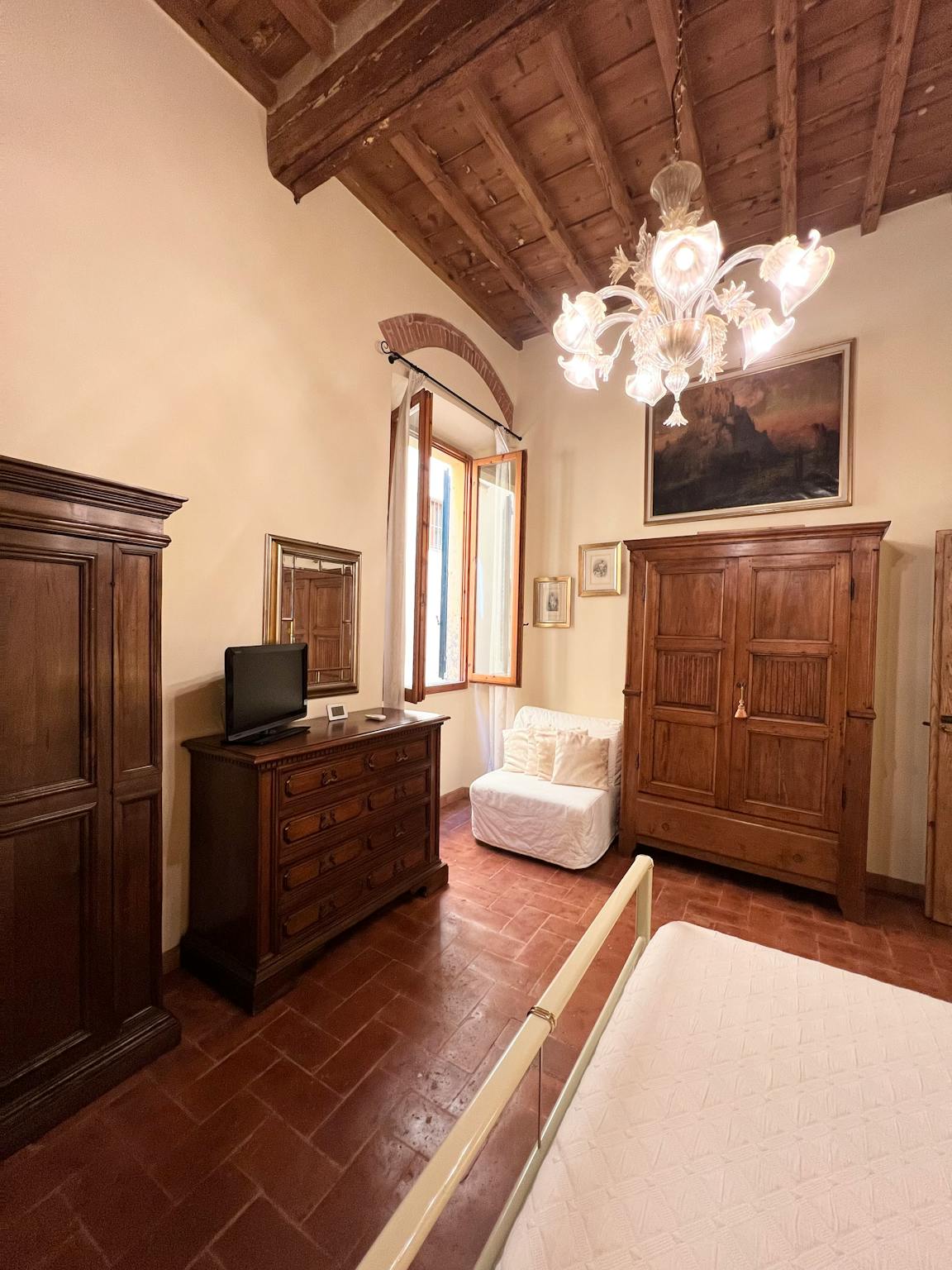 Via delle Bombarde, Florence preview