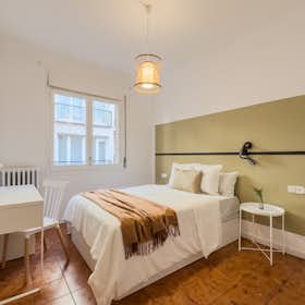 Private room for rent for €490 per month in Barcelona, Carrer de Bertran