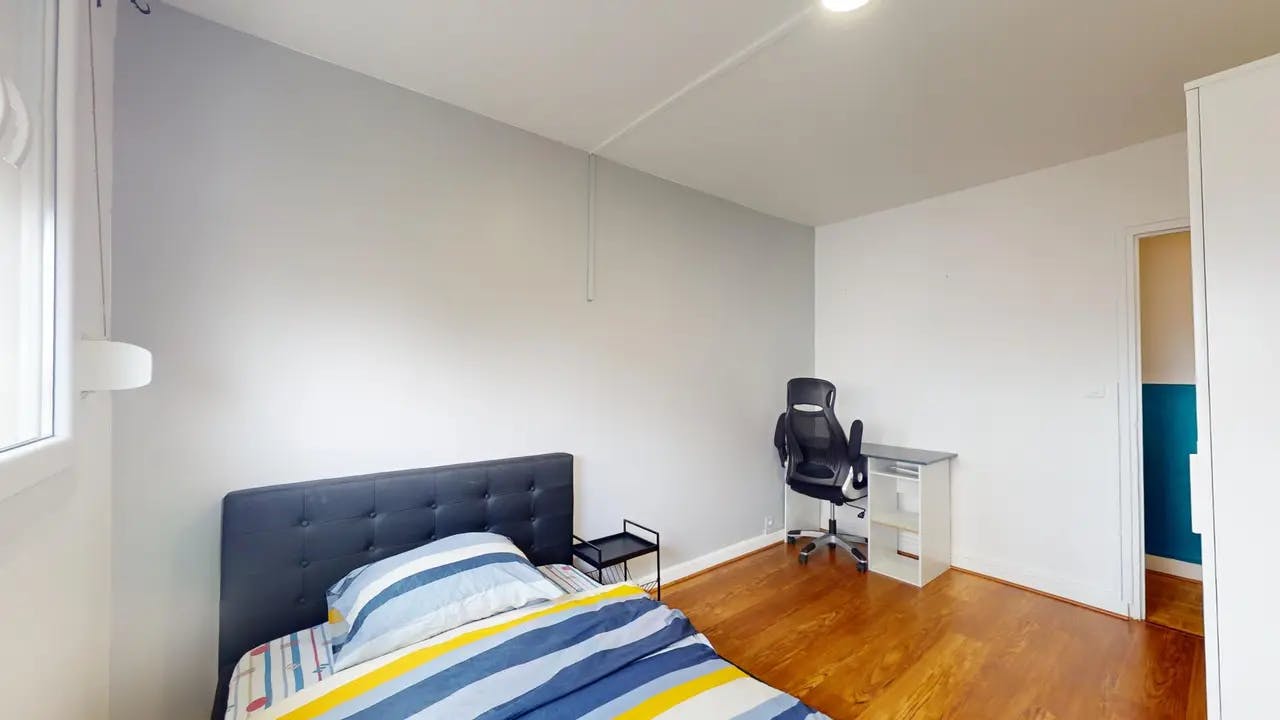 Private room for rent for €410 per month in Saint-Étienne-du-Rouvray, Rue Henri Wallon