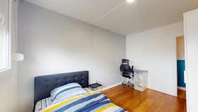Privé kamer te huur voor € 410 per maand in Saint-Étienne-du-Rouvray, Périphérique Henri Wallon