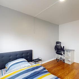 Stanza privata in affitto a 410 € al mese a Saint-Étienne-du-Rouvray, Périphérique Henri Wallon
