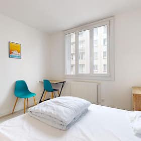Private room for rent for €435 per month in Grenoble, Rue Henry Dunant
