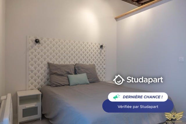 Apartment for rent for €740 per month in Orléans, Rue Porte Saint-Jean