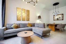 Apartment for rent for €1,120 per month in Yvoir, Place de la Gare