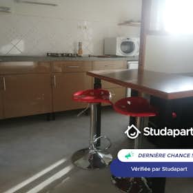 Apartment for rent for €540 per month in Amiens, Rue Jean Jaurès
