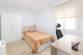 私人房间 正在以 €415 的月租出租，其位于 Elche, Carrer Solars