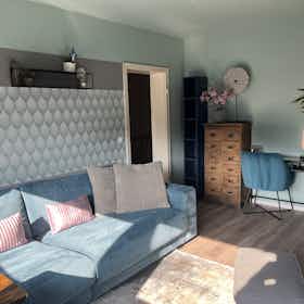 Appartement à louer pour 1 850 €/mois à Köln, Jakob-Kneip-Straße