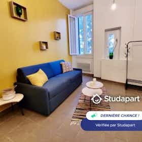 Квартира сдается в аренду за 450 € в месяц в Nîmes, Rue de la Vierge