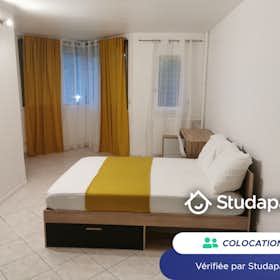Private room for rent for €650 per month in Sartrouville, Promenade Maxime Gorki