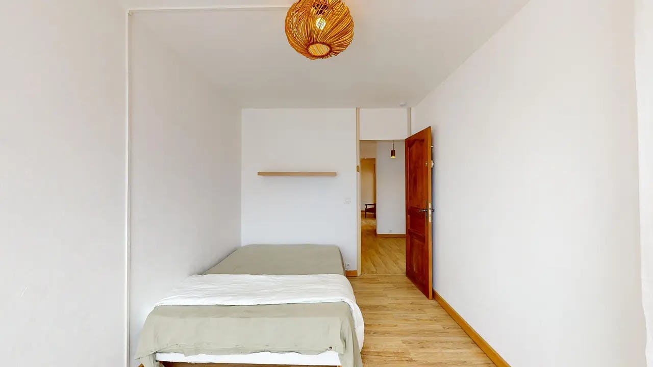 Rue Parmentier, Rouen preview