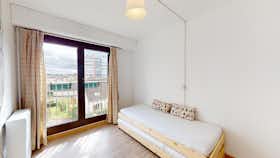 私人房间 正在以 €390 的月租出租，其位于 Rouen, Rue Parmentier